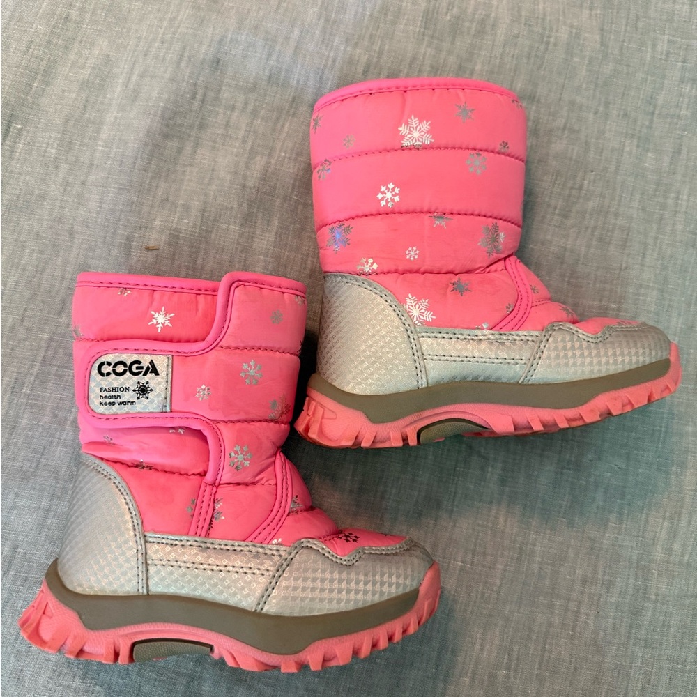Kids' Pink Snow Boots with Silver Accents